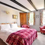 3 Bed In Whitby Oc-r045 *