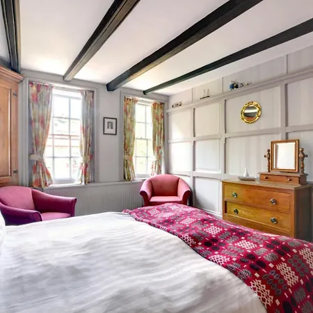 Meadowcroft ロビン・フッズ・ベイ